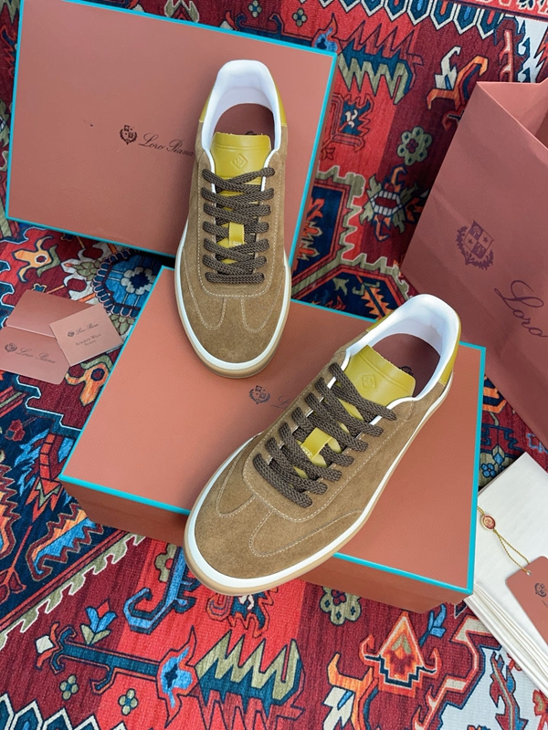 スーパーコピーブランド靴背面デザイン